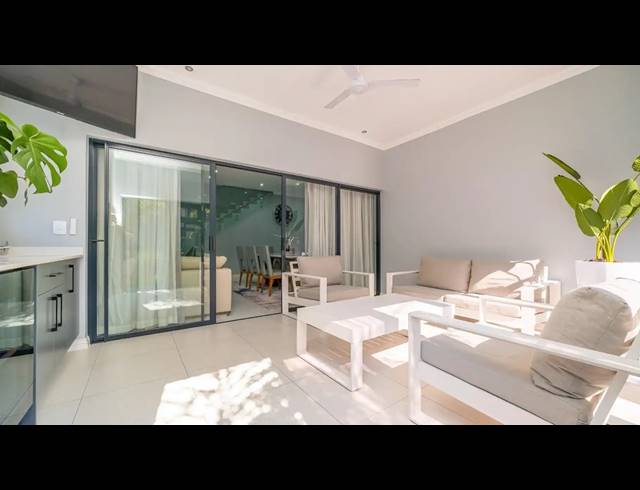 4 BEDROOM CLUSTER FOR SALE IN OLIVEDALE